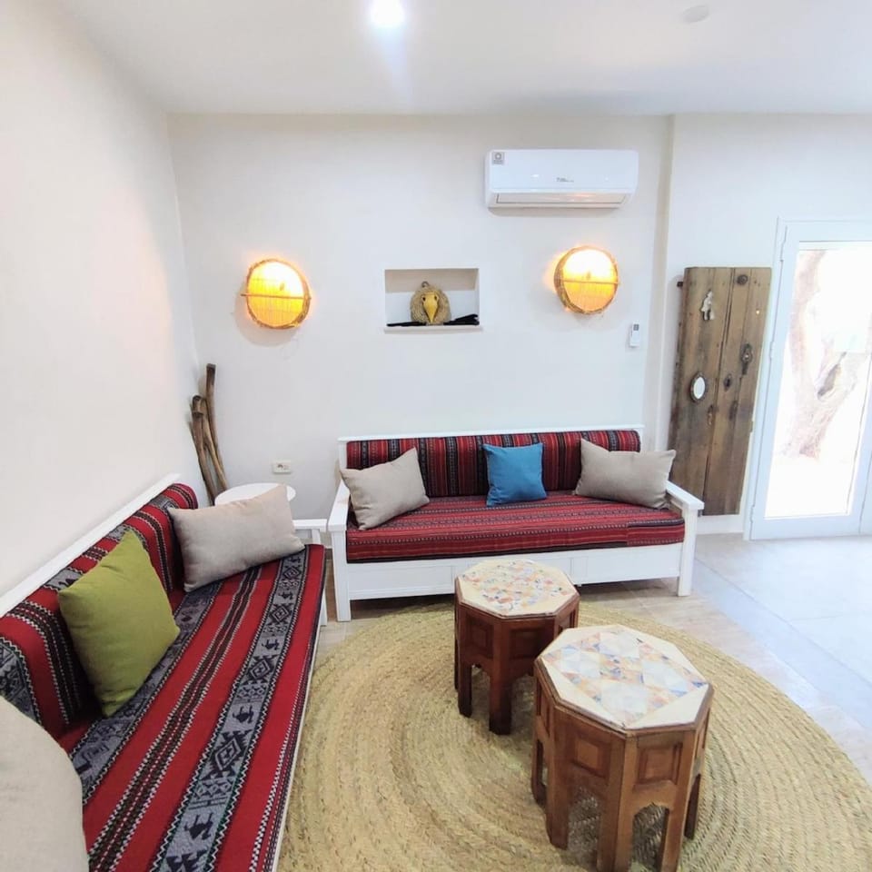 Living room, air conditioner