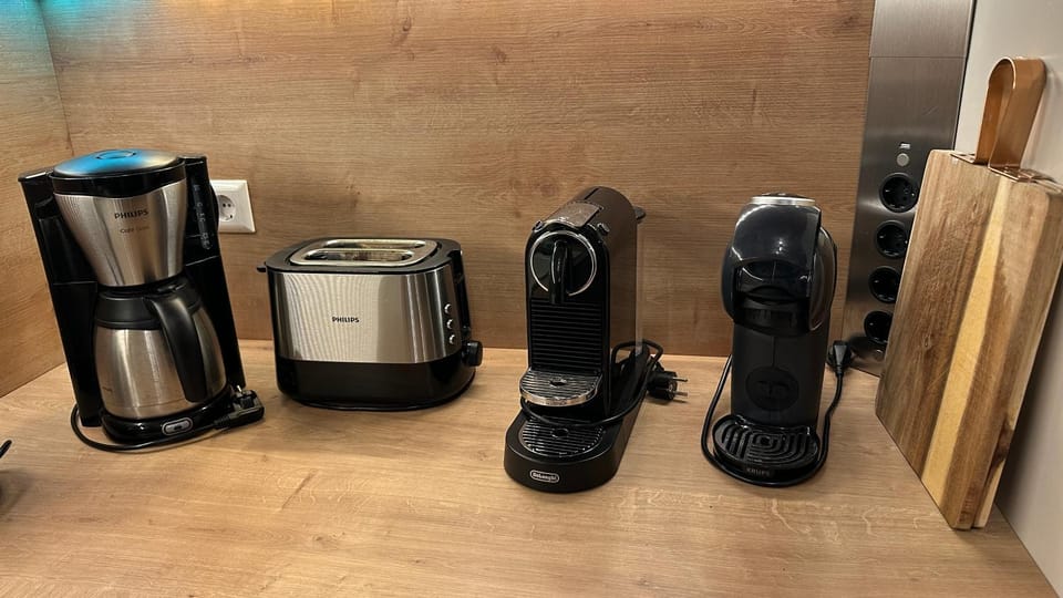 Coffee/tea facilities, Kitchen or kitchenette, toaster, kitchen
