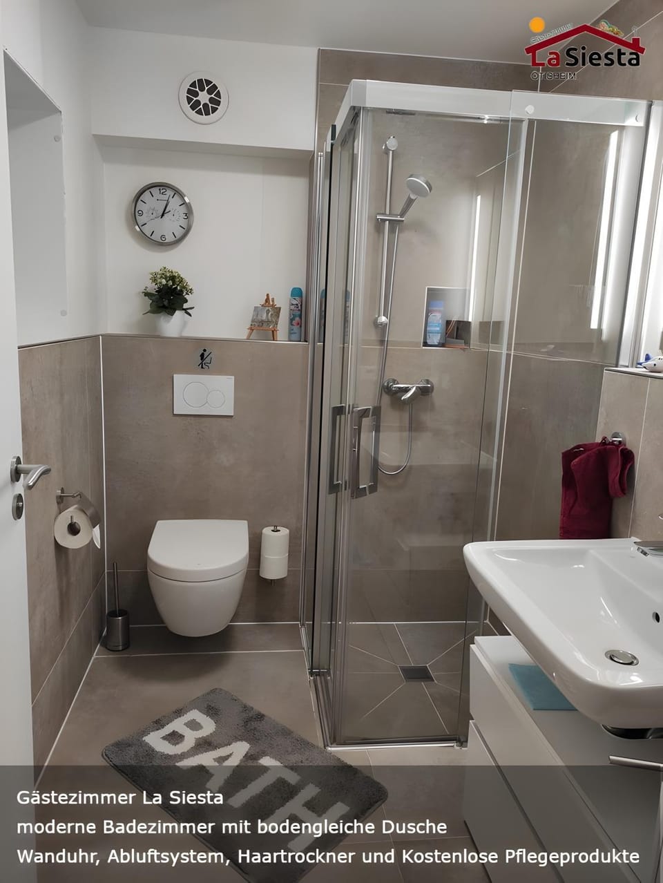 Bathroom, Living room