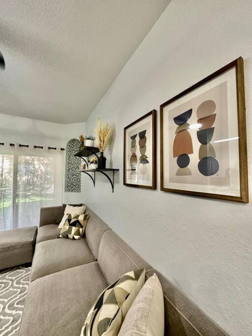 Newly Renovated Townhouse! Villa in Polk County