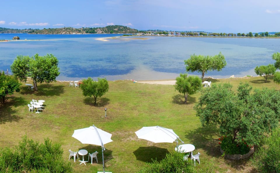 Beach, Area and facilities