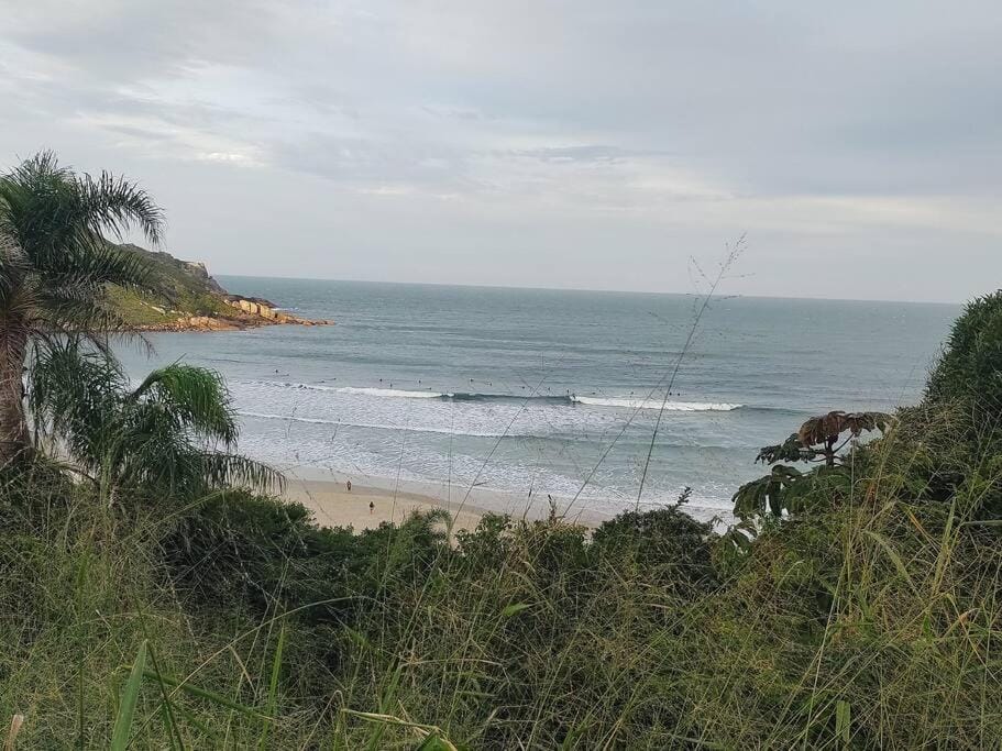 Joy Joy Praia do Rosa House in Imbituba