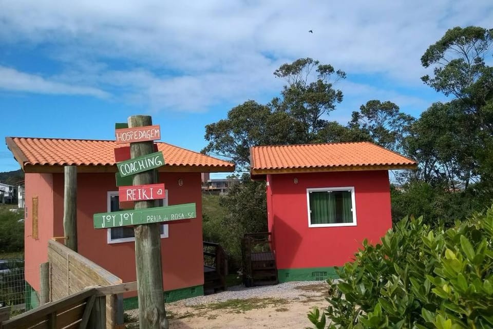 Joy Joy Praia do Rosa House in Imbituba