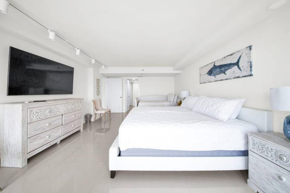 The Best Condo To Enjoy The Island Great View House in South Padre Island