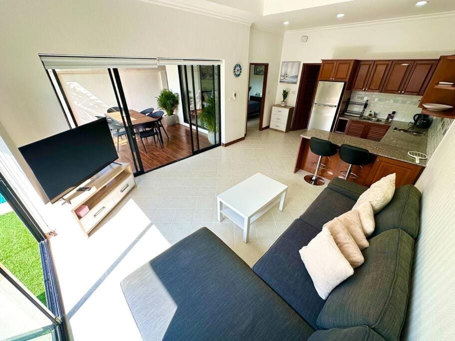 View Talay Villas - Luxury, 1 Bedroom - private pool villa, 500m from Jomtien beach - VTV 171 Villa in Pattaya City