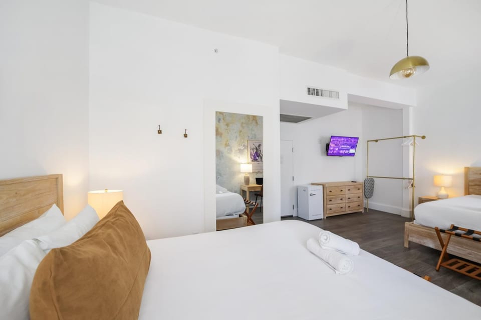 Bed, Bedroom, wardrobe