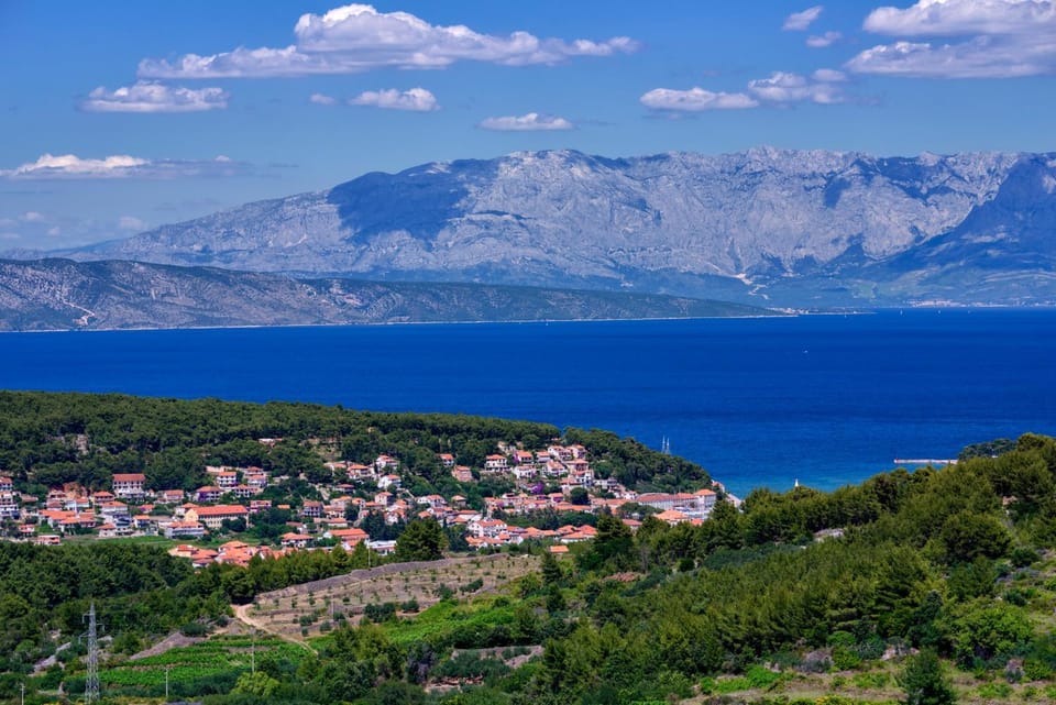 City view, Mountain view, Sea view