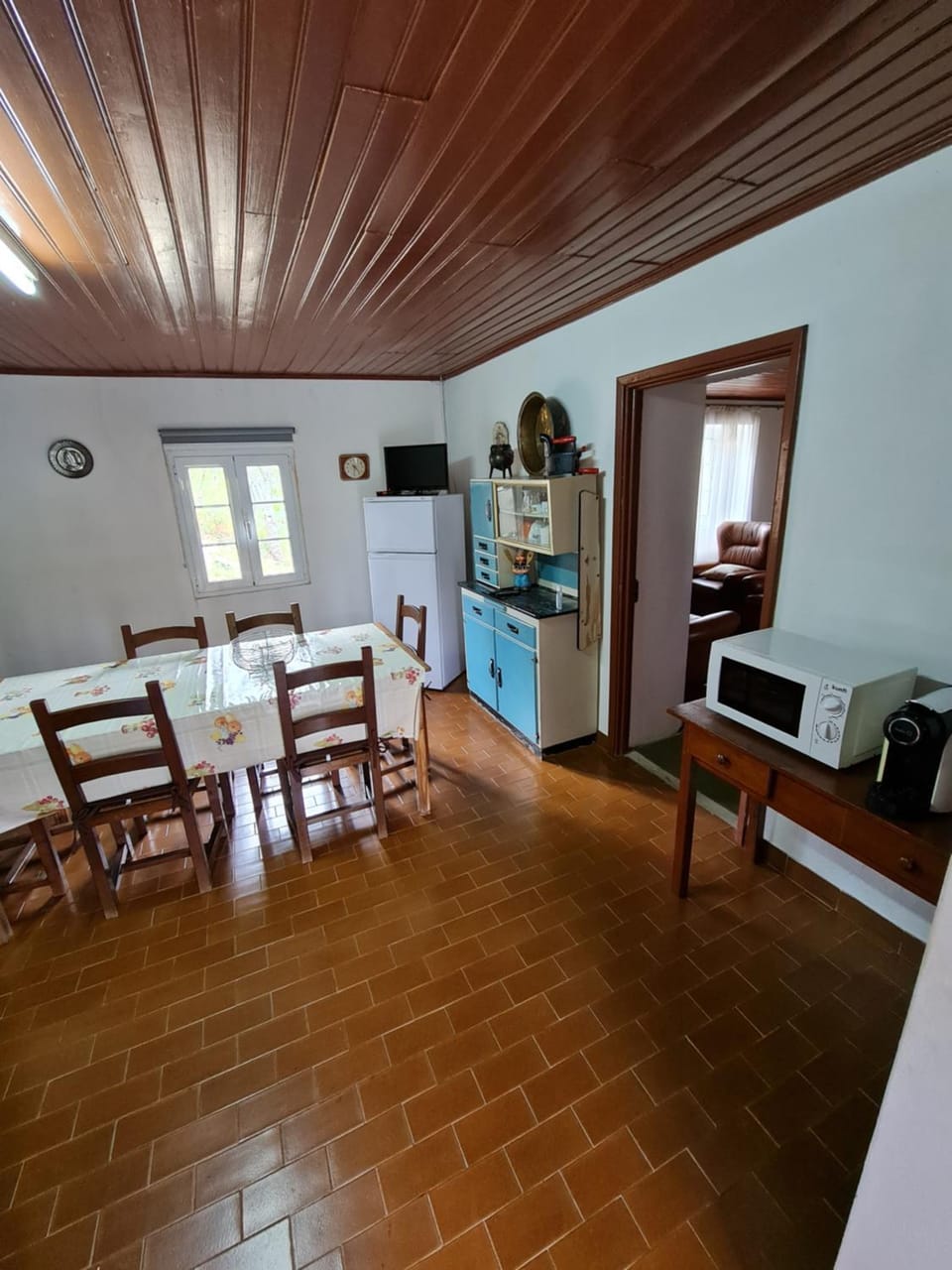 Kitchen or kitchenette, Dining area, minibar, pet friendly, stove, toaster