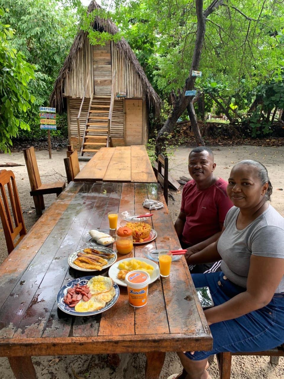 Cabana Juriti Campground/ 
RV Resort in Arembepe