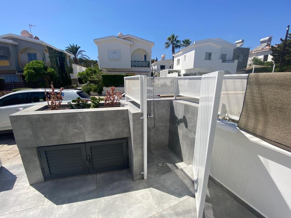 Green Bay Area Apartment House in Protaras