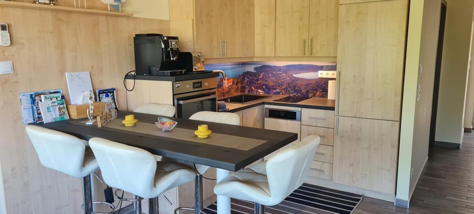 LAKE MOMENTS - Pearl Apartment Apartment in Hungary