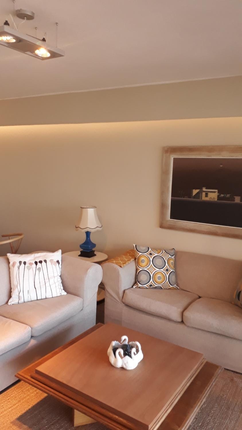 FULLY RENOVATED APT BY THE OCEAN Apartment in Punta del Este