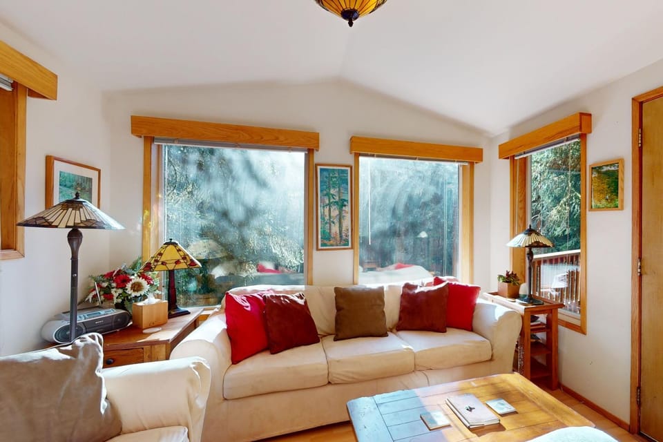 Creekview House in Oregon