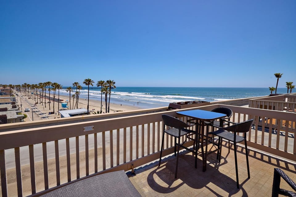 Oceanside Beach Condos House in Oceanside