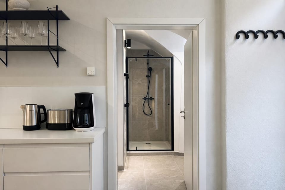 Shower, Bathroom, Kitchen or kitchenette