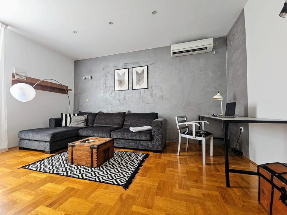 Apartment Reful Apartment in Split