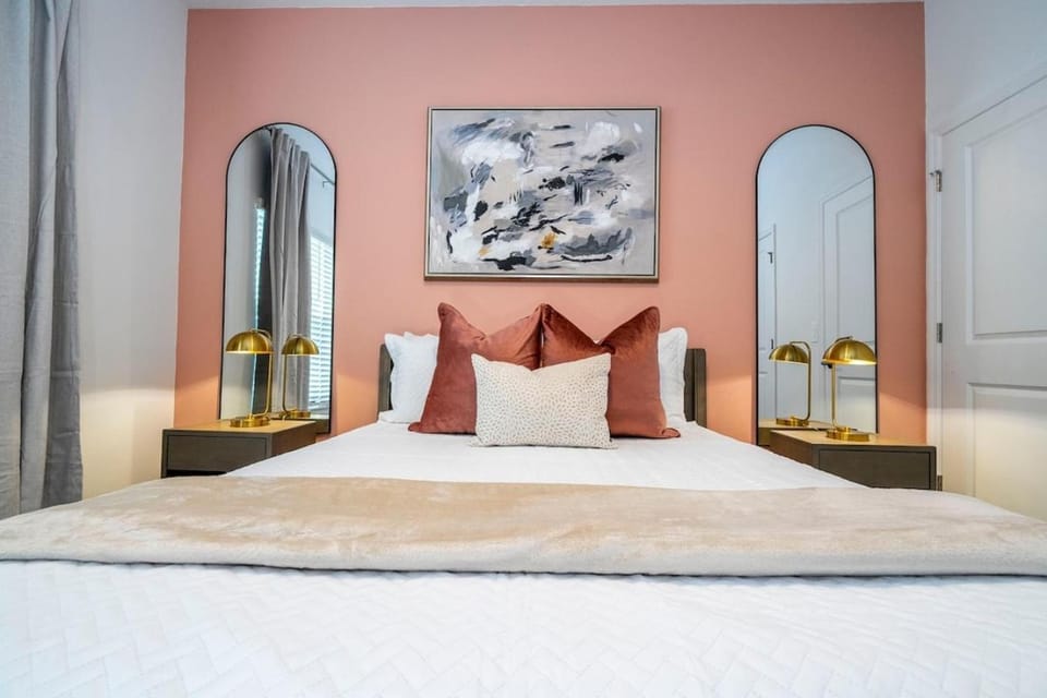 Bed, Bedroom