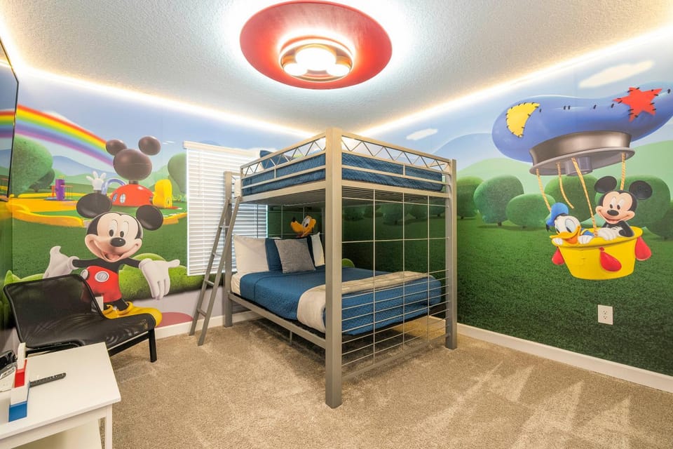 young children, bunk bed