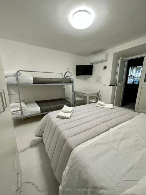 Basso Sasà 2 House in Naples