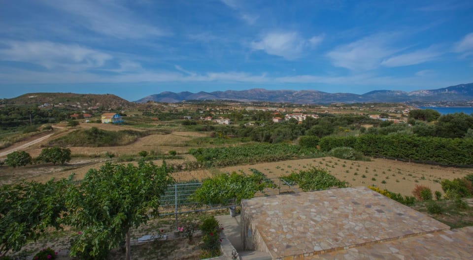Natural landscape, Area and facilities