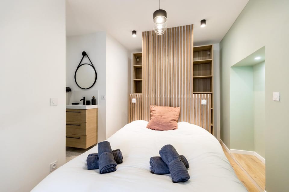 Charming 1 BR in the Cours Julien | By Airnest Apartment in Marseille