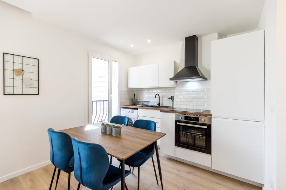 Charming 1 BR in the Cours Julien | By Airnest Apartment in Marseille