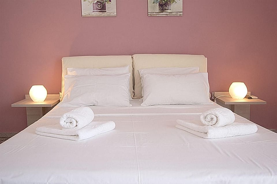 Galazia Nera Apartments Apartment in Messenia