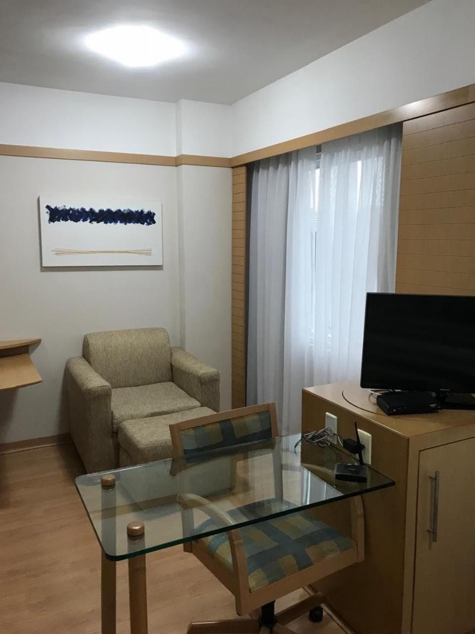 Flat na rua Bela Cintra 2 Hóspedes WI FI Apartment in Sao Paulo City