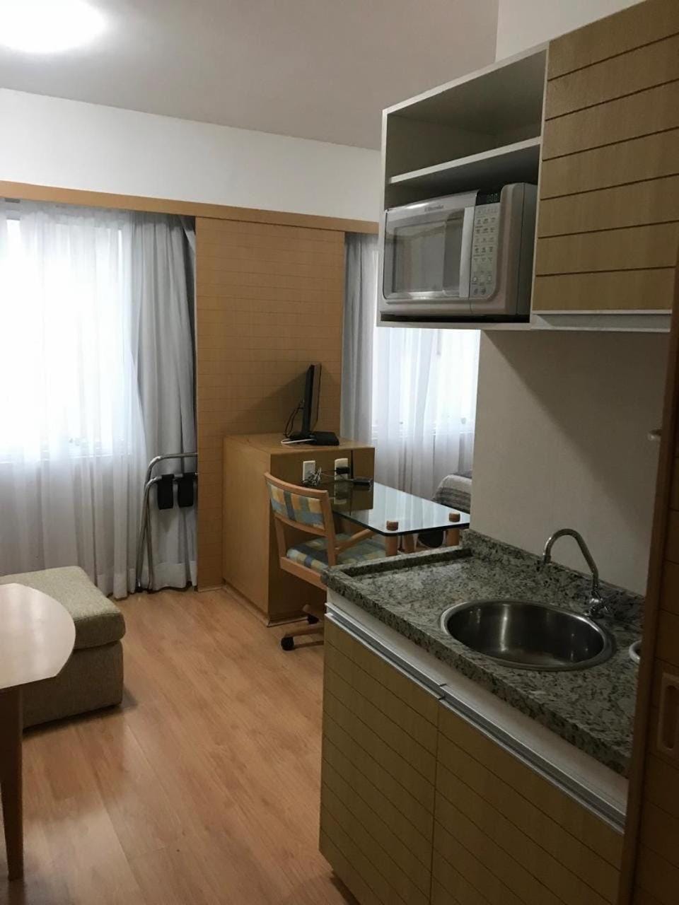 Flat na rua Bela Cintra 2 Hóspedes WI FI Apartment in Sao Paulo City