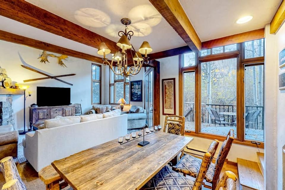 Kayenta 3 - Lost Creek Vista Apartment in Telluride