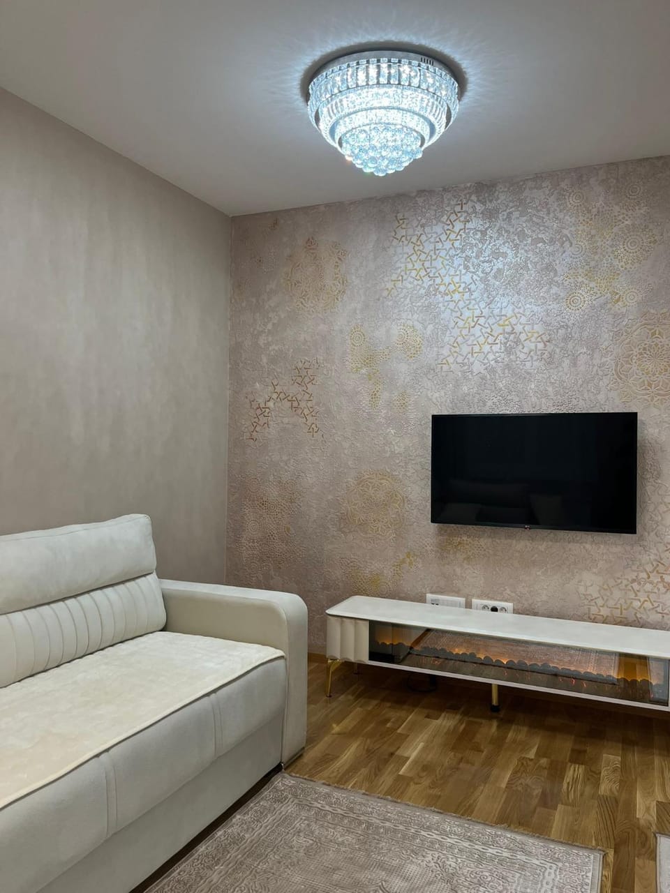 PANDORA AVENY CACAK Apartment in Serbia