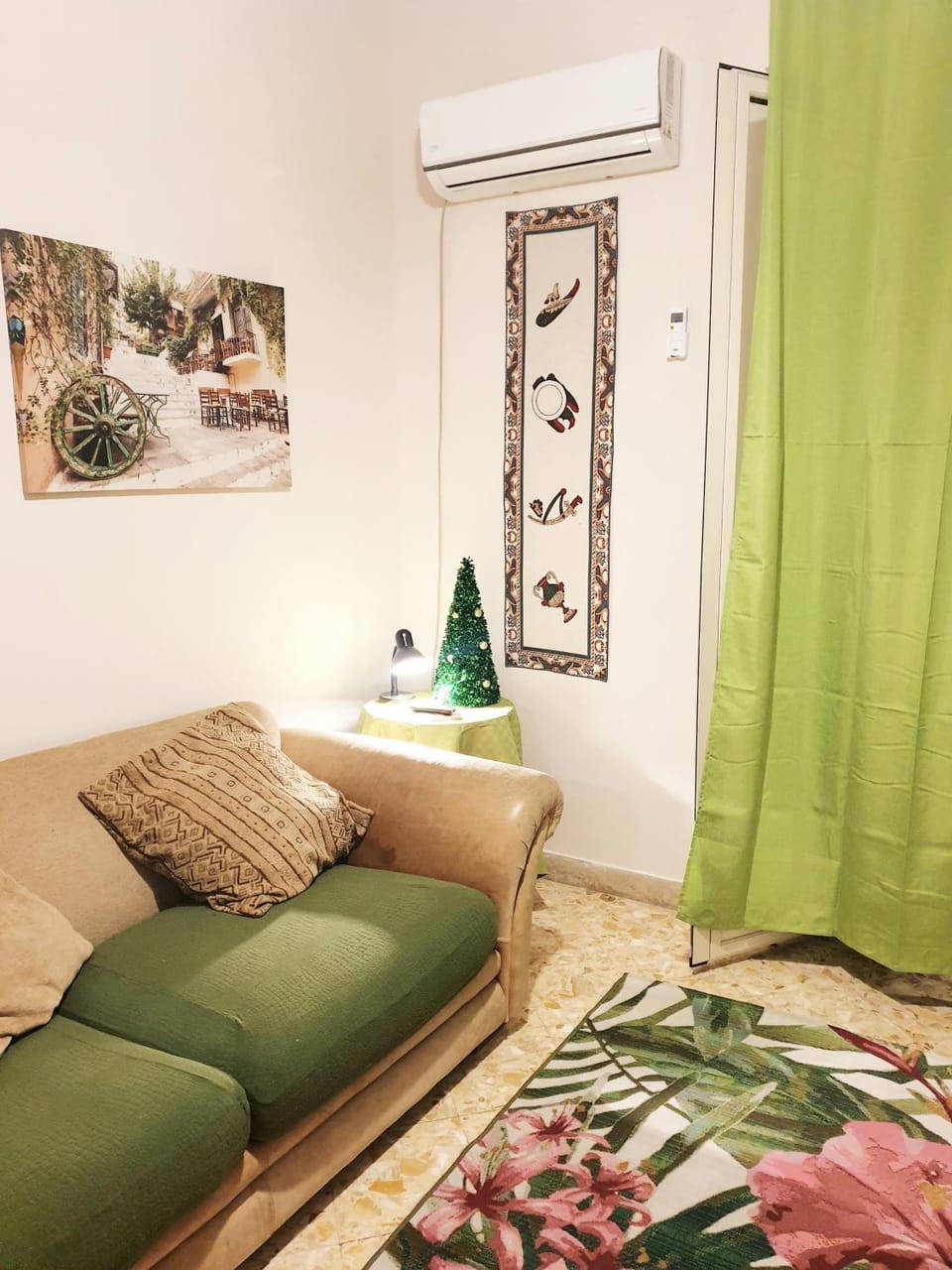Seating area
