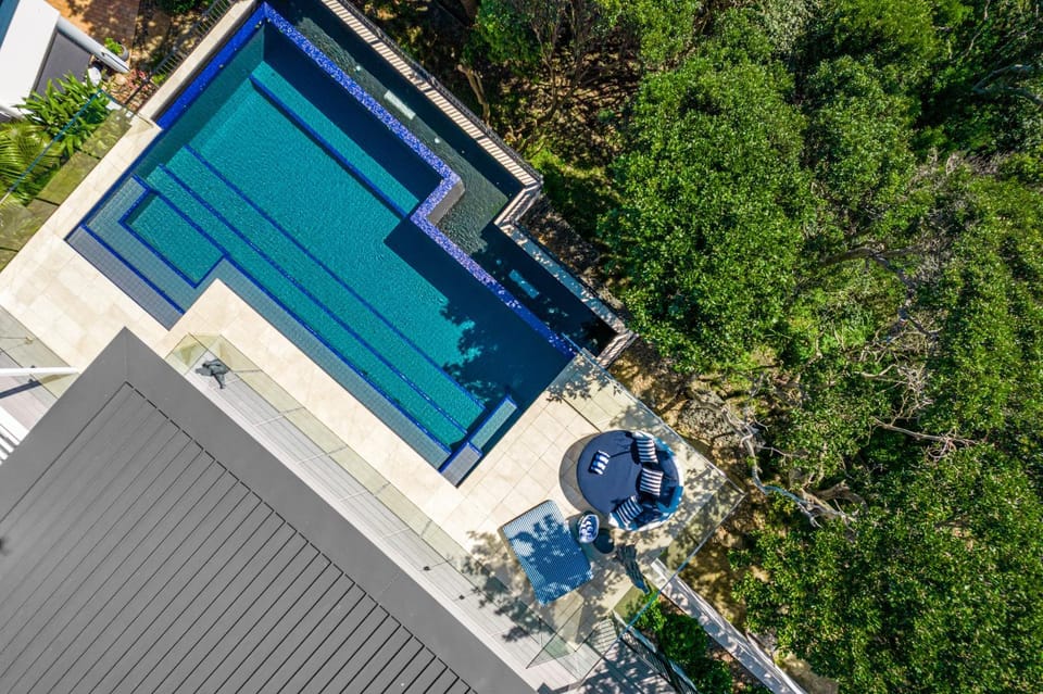 Bird's eye view, Swimming pool, sunbed