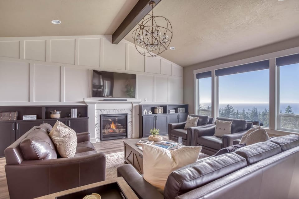 Oceanview Oasis House in Depoe Bay