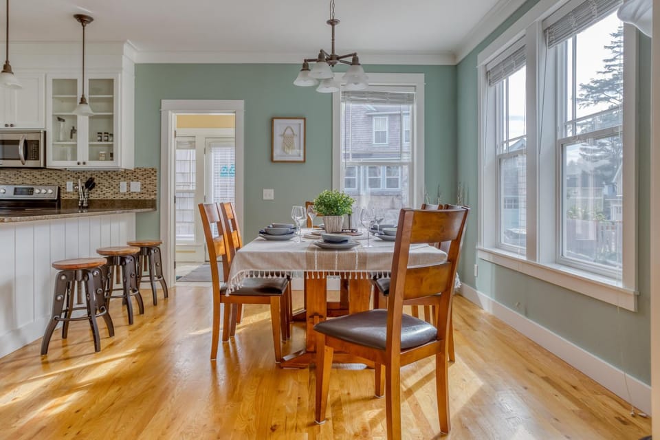 Coast On Inn House in Lincoln City