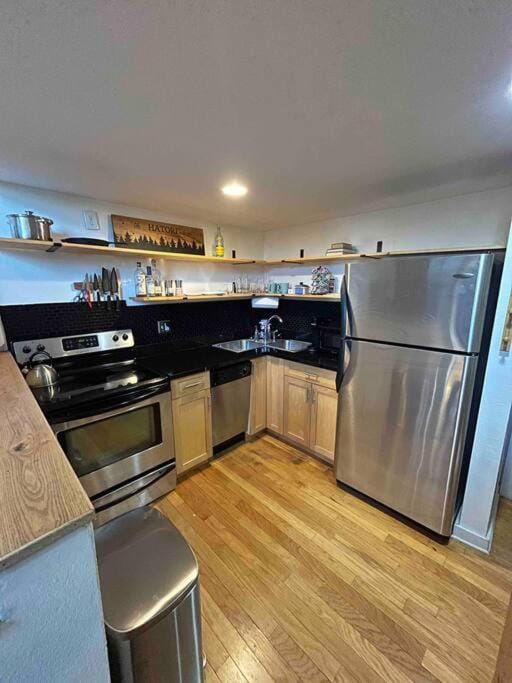 Affordable & Chic RiNo/LoDo/Dtown Loft- Walkable Apartment in Denver