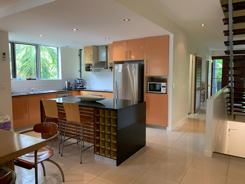 BHA 1 Beachfront Haven - 2 bedroom House in Mission Beach