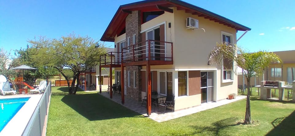 Property building, Garden view, Pool view
