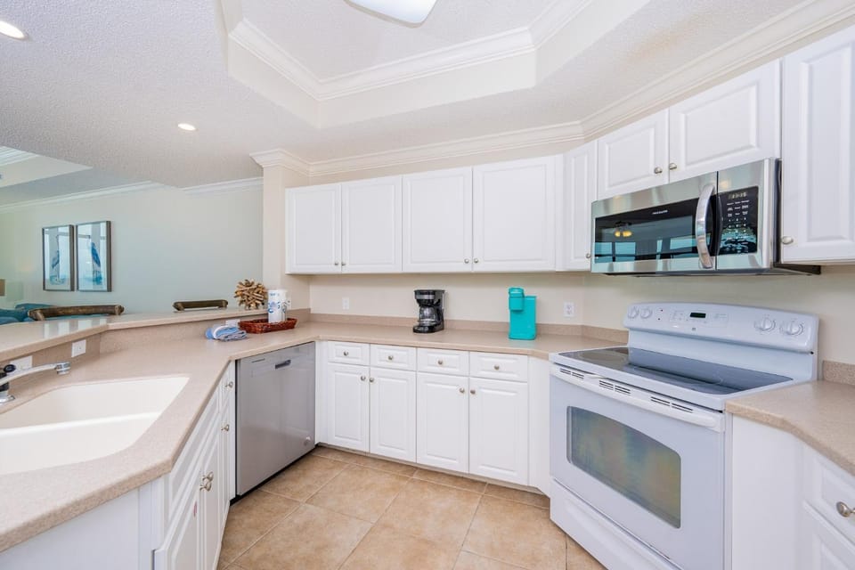 Phoenix West 1406 Apartment in Orange Beach