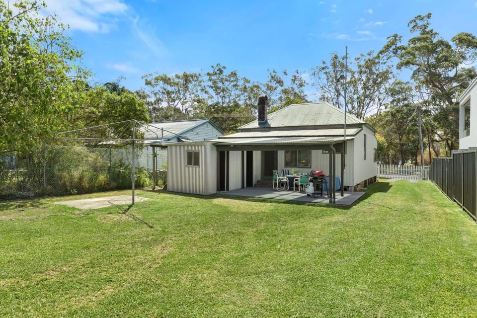 The Gunyah by Experience Jervis Bay House in Huskisson