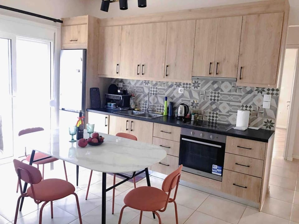 Coffee/tea facilities, Kitchen or kitchenette, Dining area, pet friendly, stove, toaster