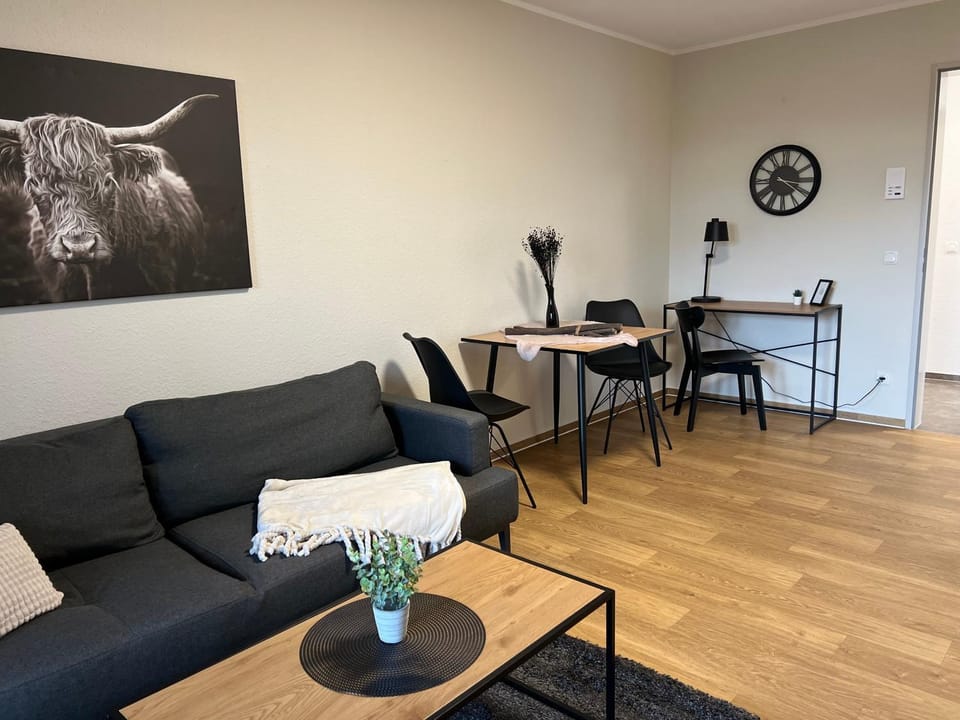 Living room, Seating area, Dining area