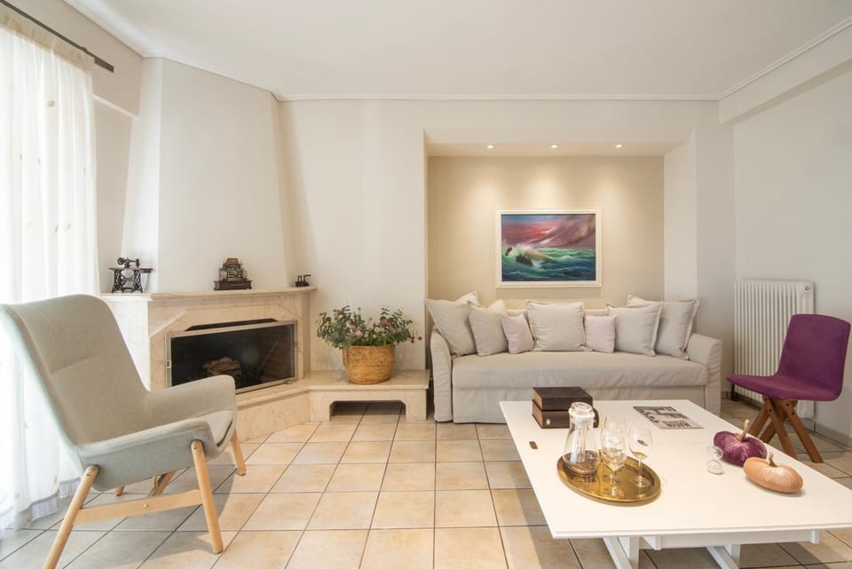 Vicky's Sky Loft Apartment in Pireas