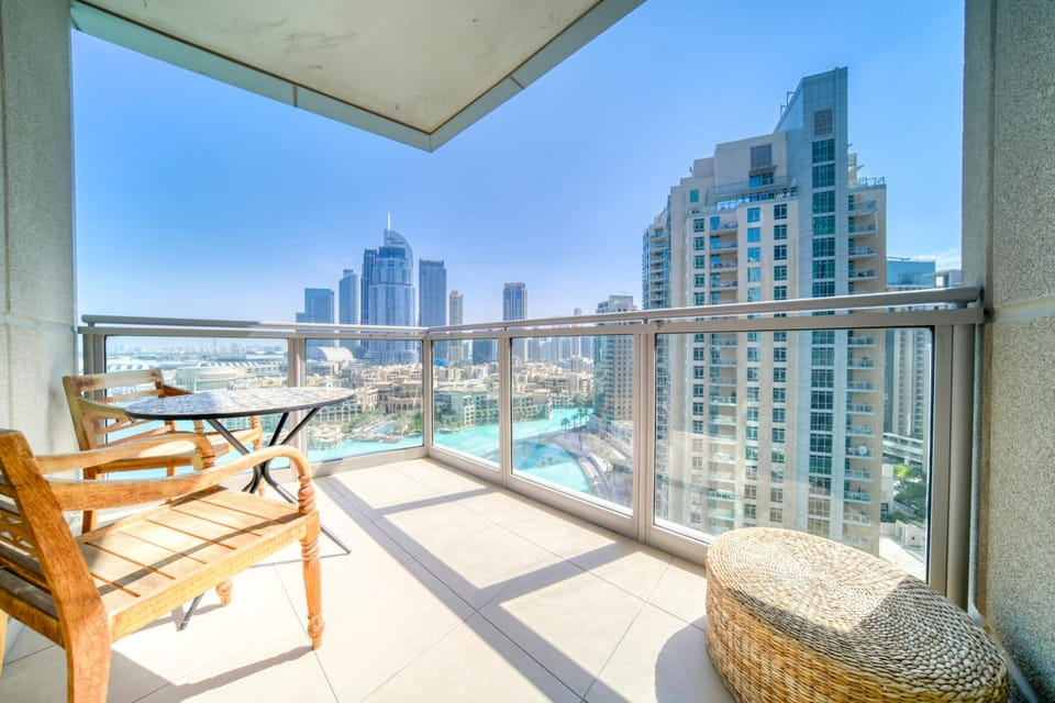 Burj Residence 1, Downtown Dubai - Mint Stay Apartment in Dubai