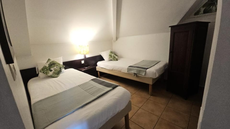 Bed, Bedroom, furniture