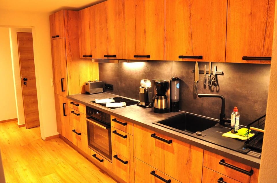 Coffee/tea facilities, Kitchen or kitchenette, pet friendly, stove, toaster