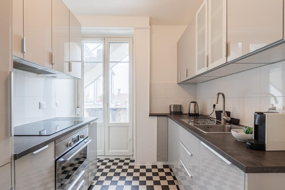 Kitchen or kitchenette, stove
