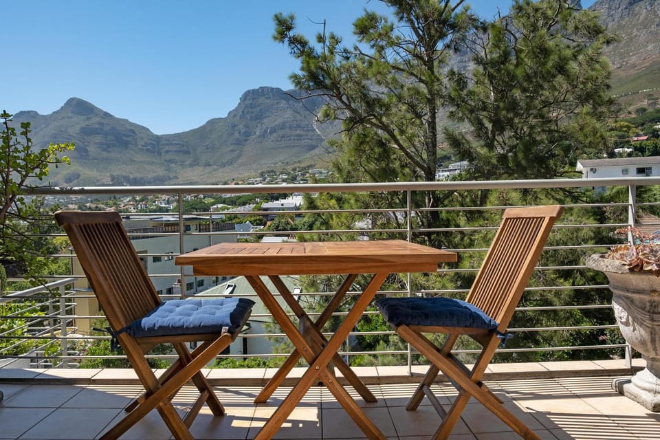 Balcony/Terrace, Mountain view
