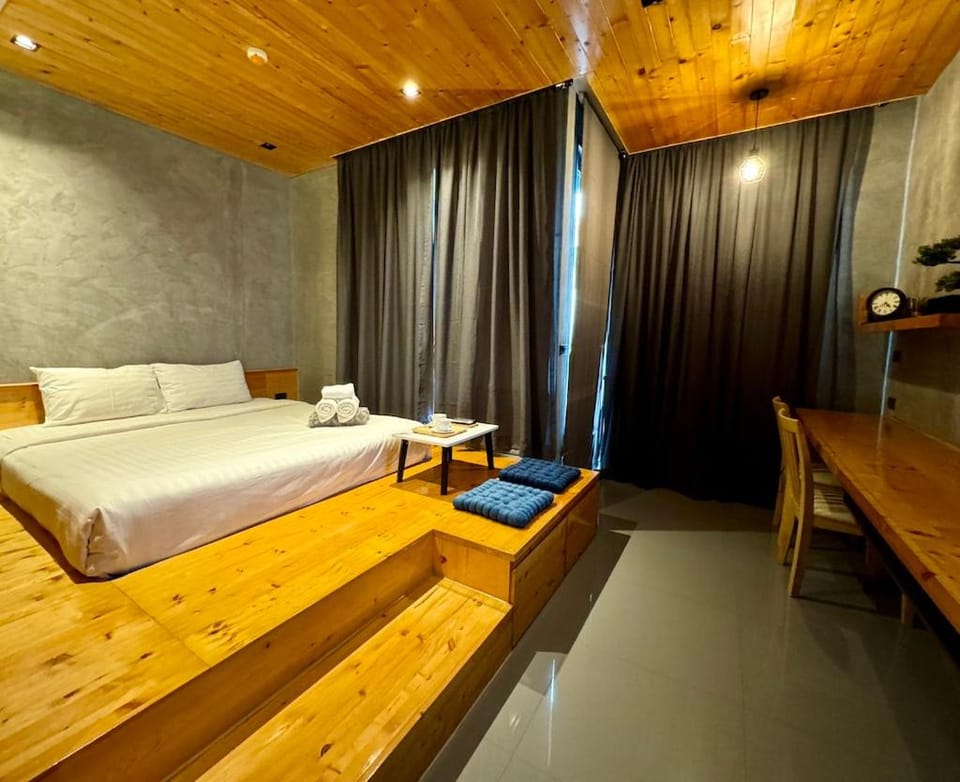 Niran NaiHarn, Serene Studio Retreat, Relife Windy Apartment in Rawai