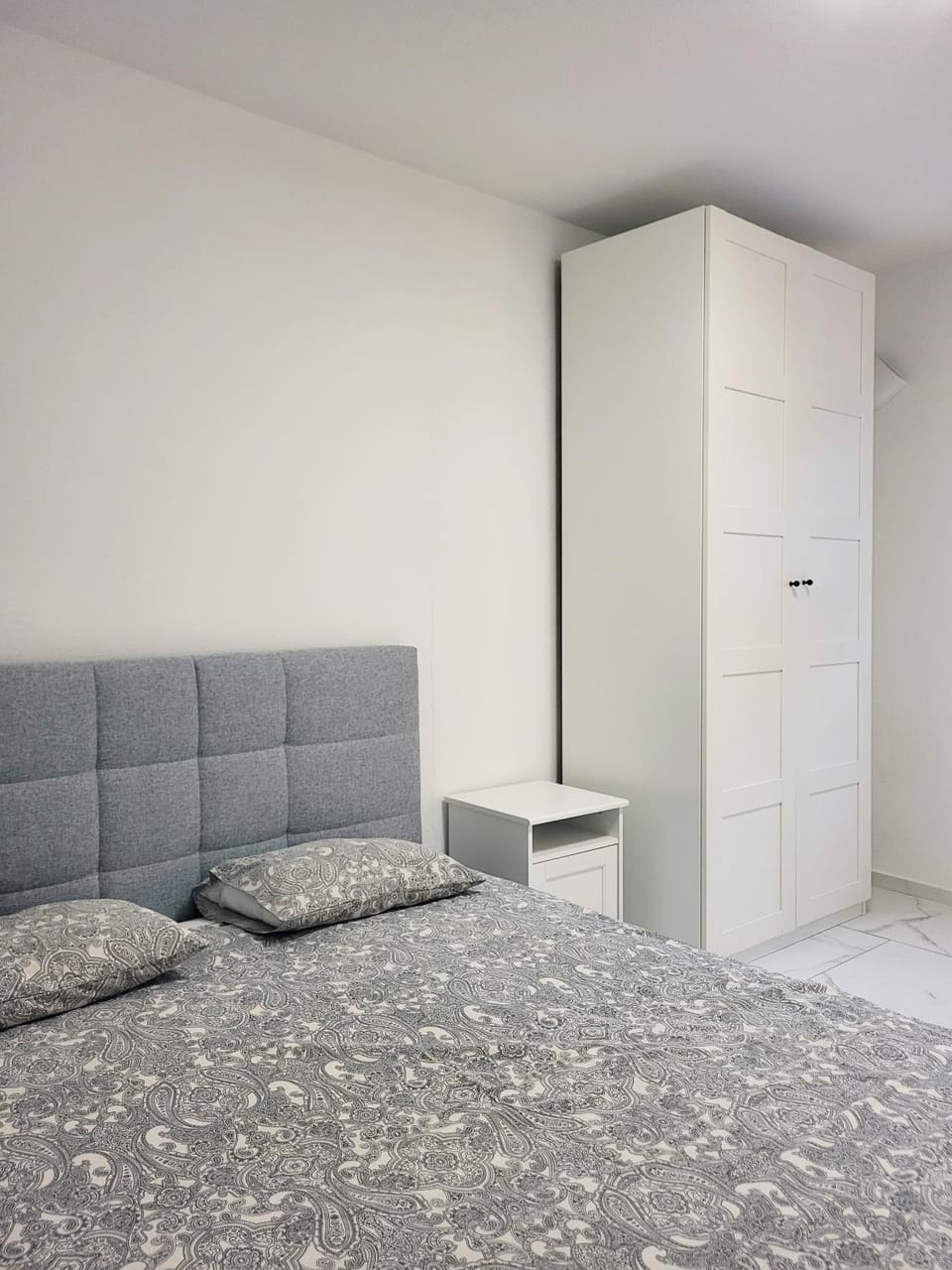 Bed, Bedroom, wardrobe
